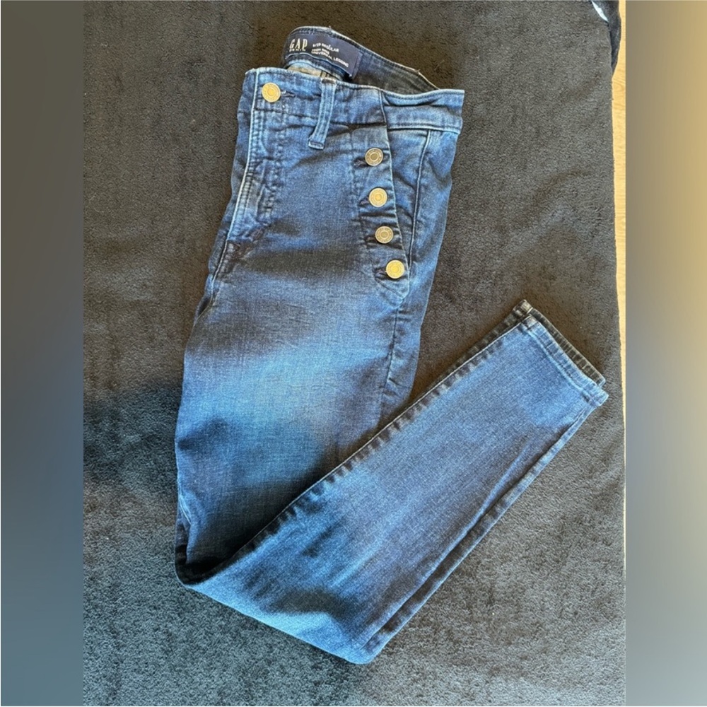 GAP Women's High Rise Dark Blue Jeans